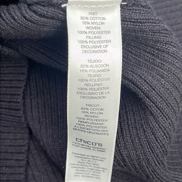 CHICO'S Collections Black Zip Front Vest Size 1 - Picture 8 of 8